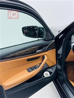 بی ئێم دەبڵیو سیریەس 5